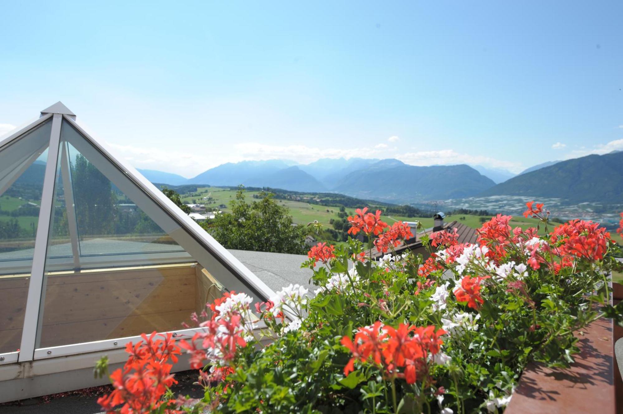 La Montanina Hotel In Val Di Non Malosco Bagian luar foto